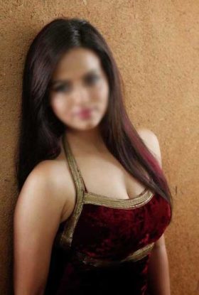 Dubai house wife indian call girls +971525373611 is a sexy escort’s to turn you on